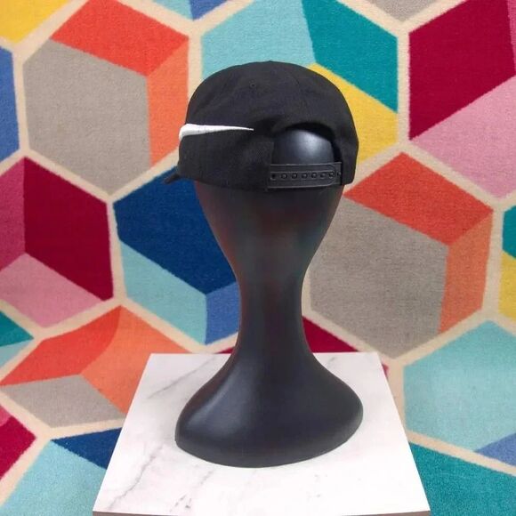 Nike Youth Boy's Embroidered Swoosh Logo Snap Back Cap Baseball‎ Hat - Picture 4 of 5